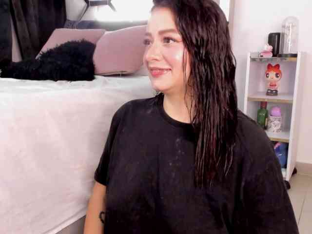 AlanaRouse1 webcam