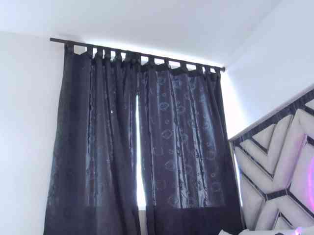 AlanaRouse1 webcam
