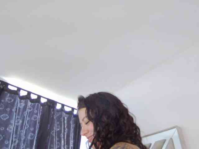 AlanaRouse1 webcam