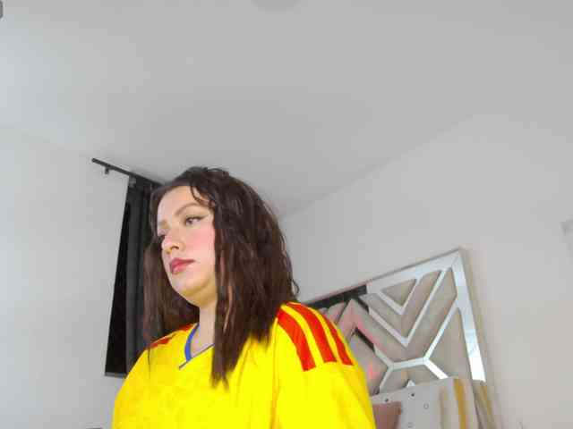 AlanaRouse1 webcam