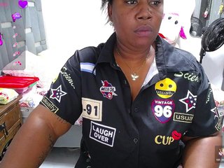 thickebonymilf's Live Webcam