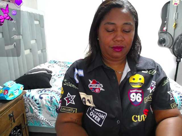 thickebonymilf