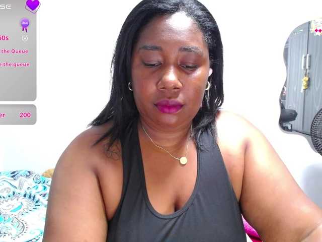 thickebonymilf
