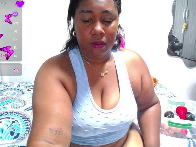 thickebonymilf live webcam show