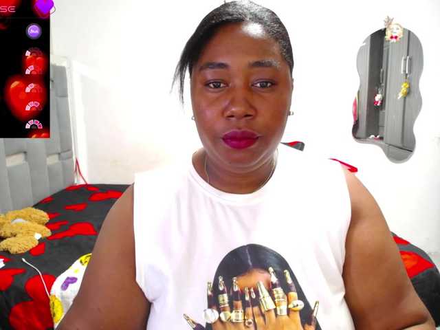 thickebonymilf