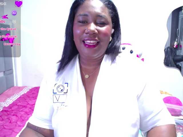 thickebonymilf