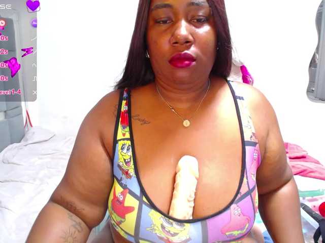thickebonymilf live cam