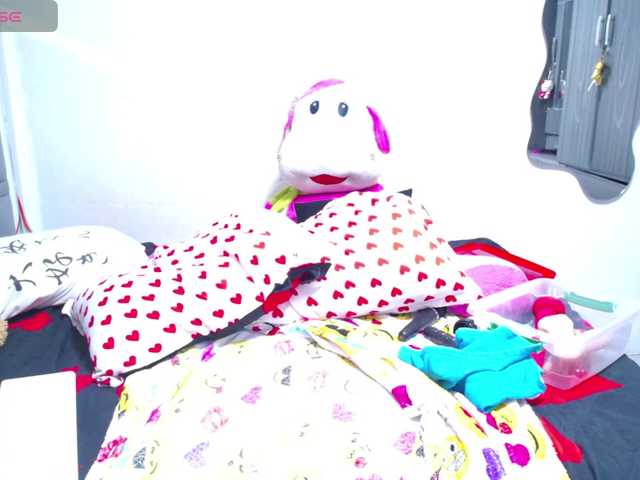 thickebonymilf live cam on BongaCams