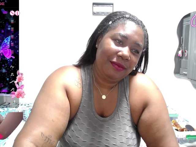 thickebonymilf