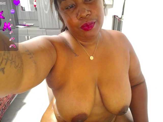 thickebonymilf