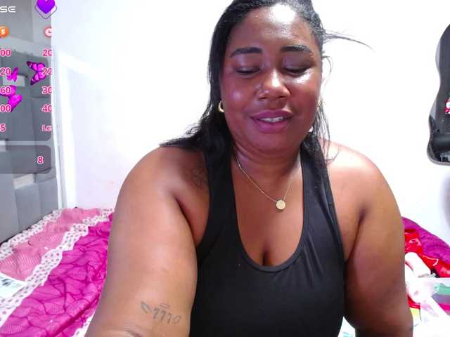 thickebonymilf live cam