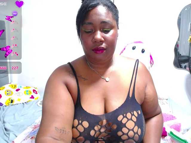 thickebonymilf