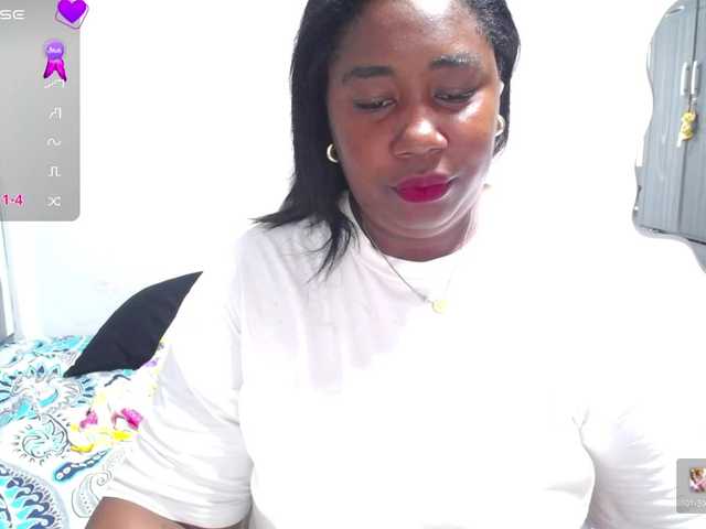 thickebonymilf live webcam show