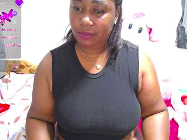 thickebonymilf webcam