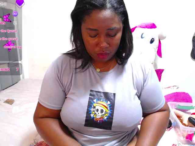 thickebonymilf webcam