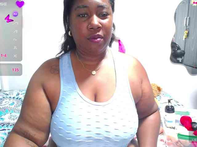 thickebonymilf webcam