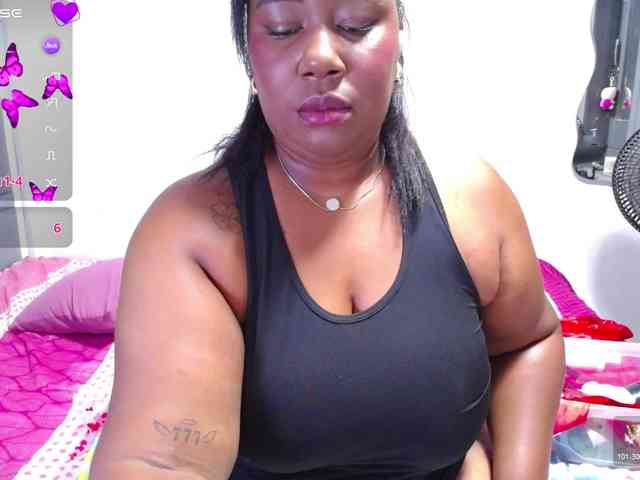 thickebonymilf webcam