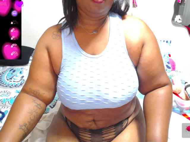 thickebonymilf webcam