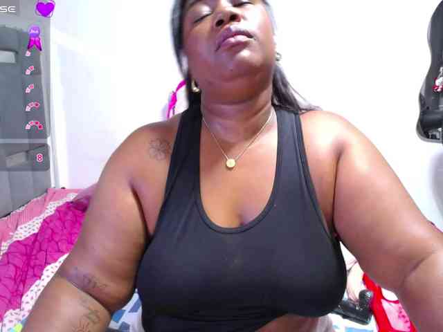 thickebonymilf webcam