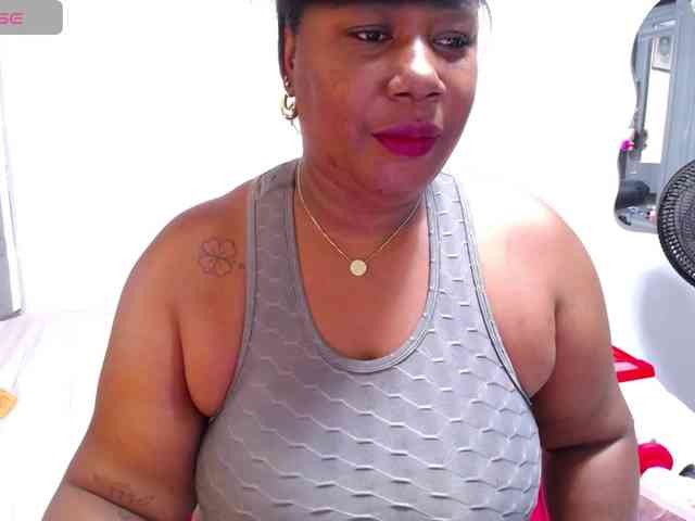 thickebonymilf thickebonymilf