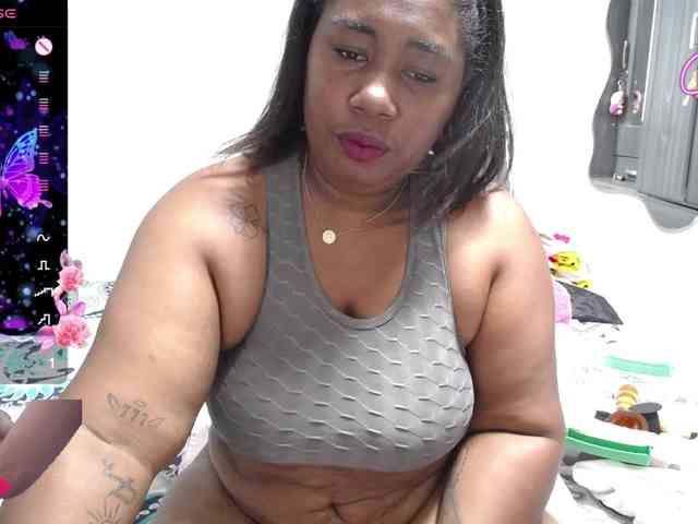 thickebonymilf