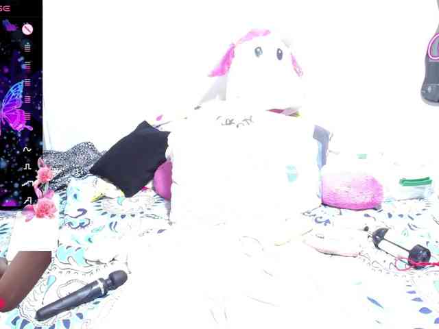 thickebonymilf webcam