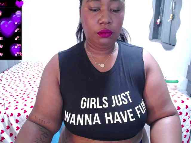 thickebonymilf webcam