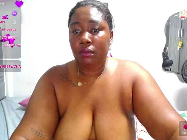 thickebonymilf webcam