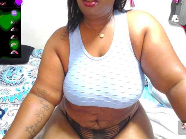 thickebonymilf webcam