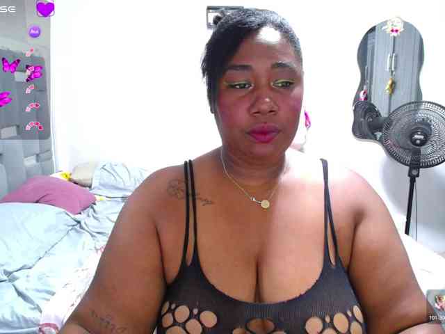 thickebonymilf webcam