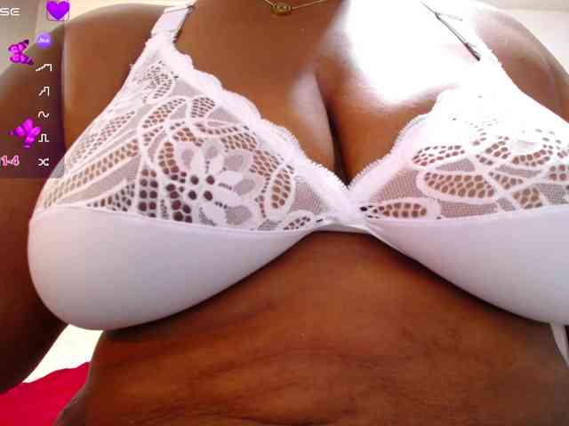 thickebonymilf