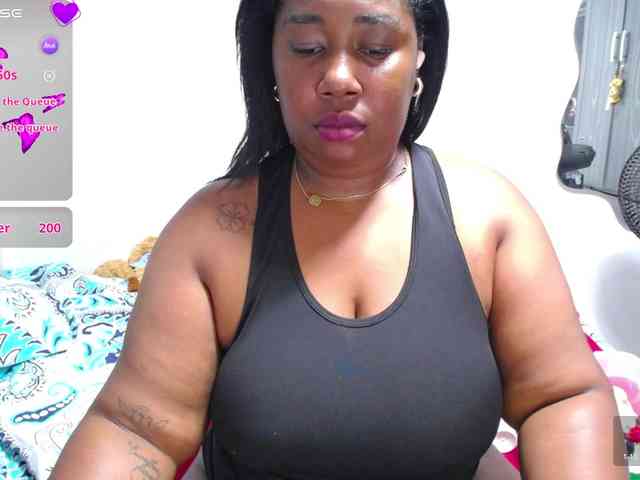 thickebonymilf webcam