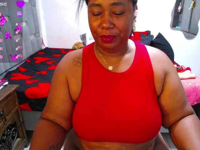thickebonymilf