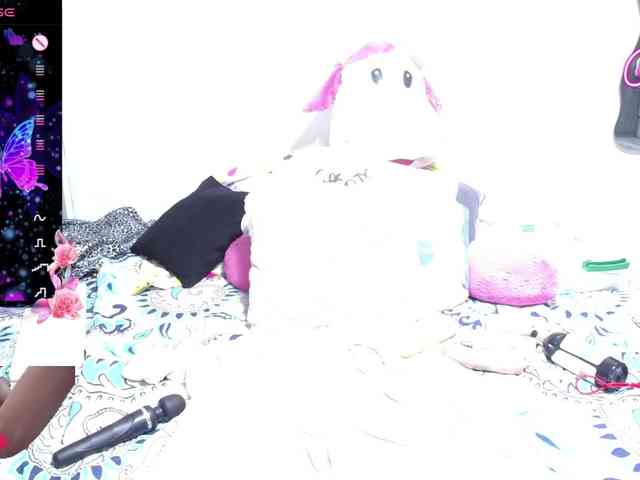 thickebonymilf webcam