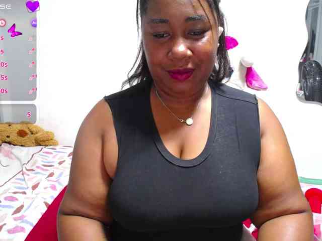 thickebonymilf webcam