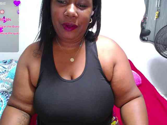 thickebonymilf