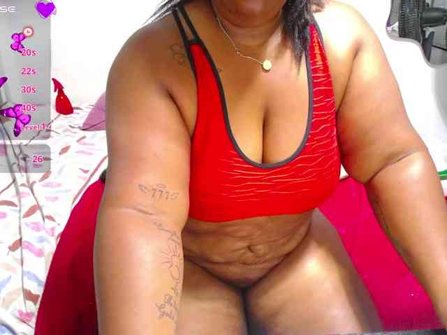 thickebonymilf