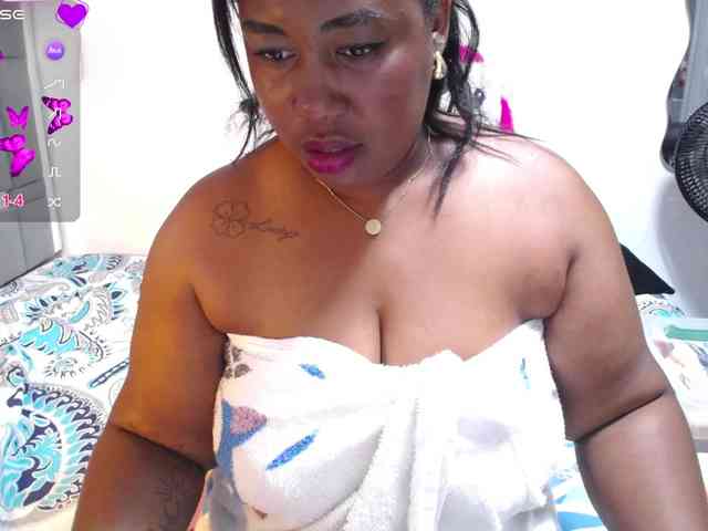 thickebonymilf webcam