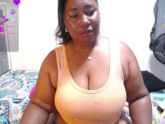thickebonymilf webcam