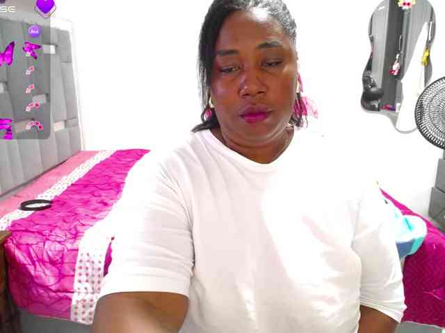 thickebonymilf webcam