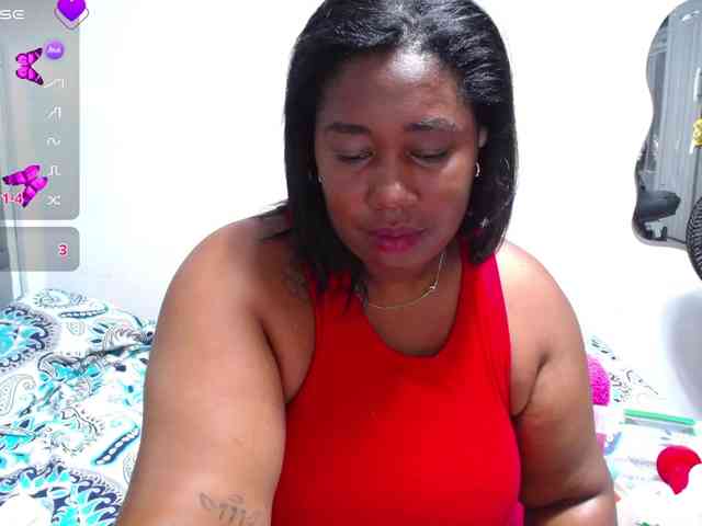 thickebonymilf webcam
