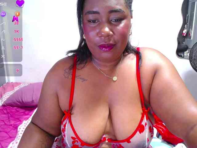 thickebonymilf webcam