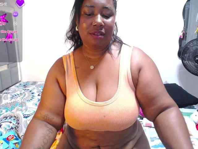 thickebonymilf webcam
