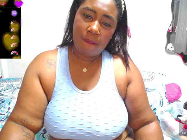 thickebonymilf webcam