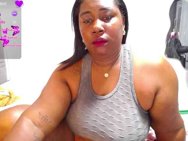 thickebonymilf