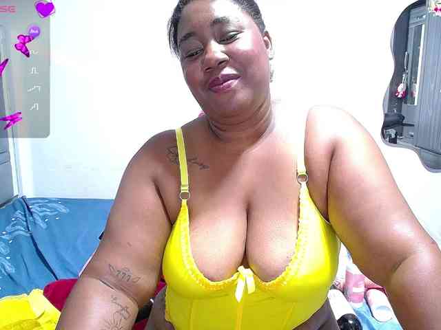 thickebonymilf webcam