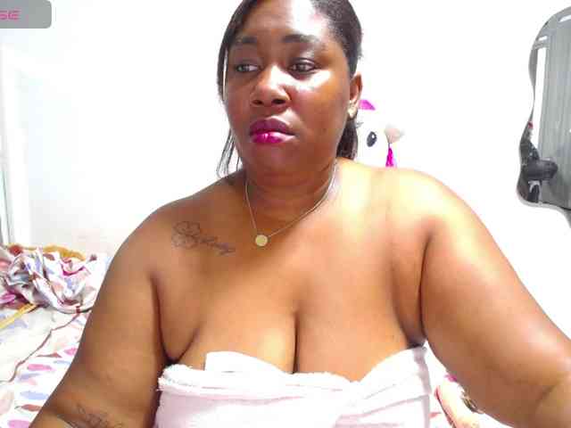 thickebonymilf thickebonymilf