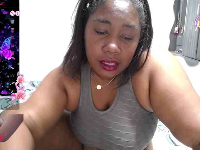 thickebonymilf