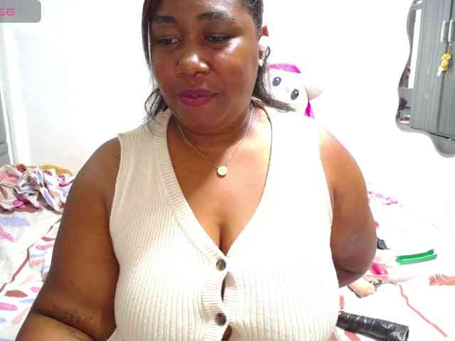 thickebonymilf thickebonymilf