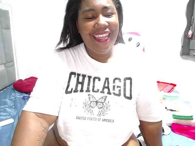thickebonymilf webcam